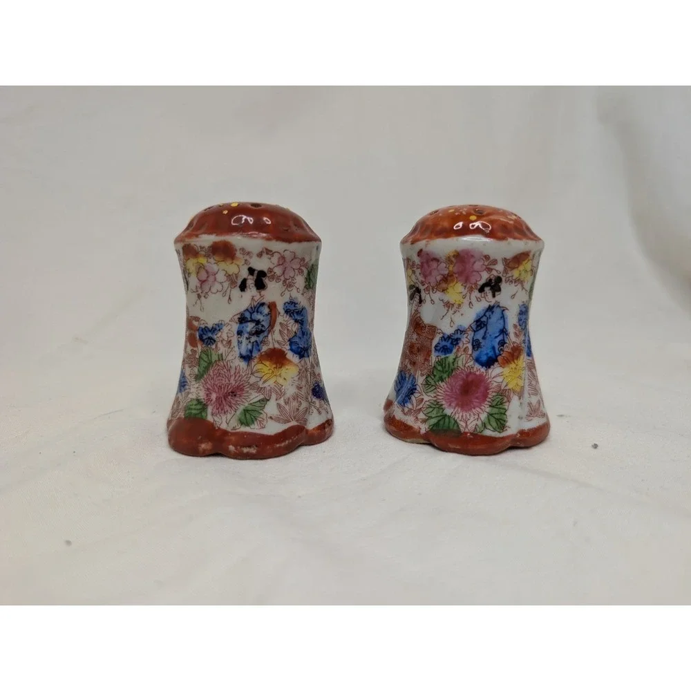 Vintage Japanese Salt Pepper Shakers Noritake Nippon Pair Porcelain‎ Geisha Ware